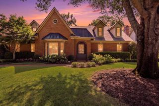 6721 RIVER OAKS VIEW DR, Memphis, TN 38120
