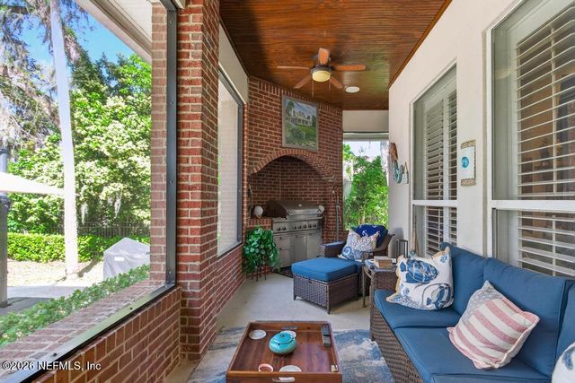 13719 SAXON LAKE Drive, Jacksonville, FL 32225