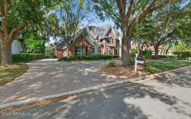 13719 SAXON LAKE Drive, Jacksonville, FL 32225