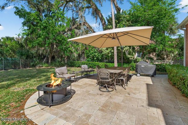 13719 SAXON LAKE Drive, Jacksonville, FL 32225