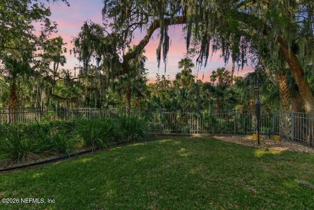 13719 SAXON LAKE Drive, Jacksonville, FL 32225