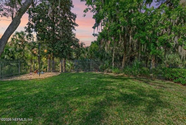 13719 SAXON LAKE Drive, Jacksonville, FL 32225