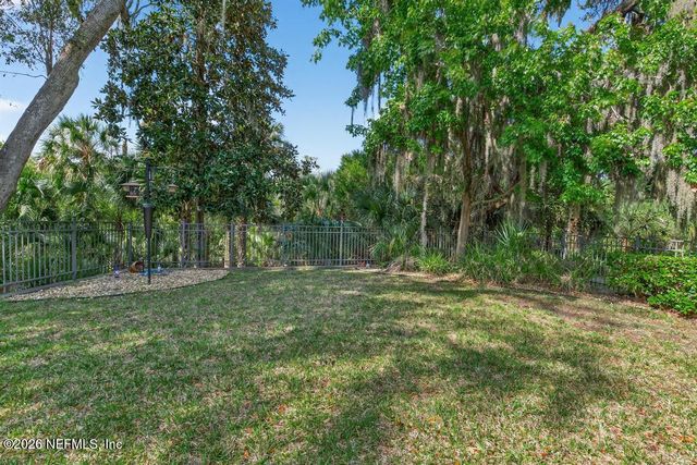 13719 SAXON LAKE Drive, Jacksonville, FL 32225