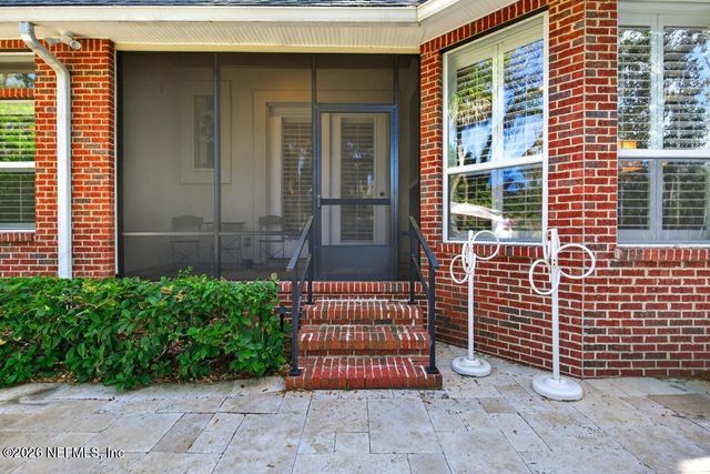 13719 SAXON LAKE Drive, Jacksonville, FL 32225