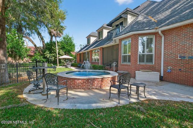 13719 SAXON LAKE Drive, Jacksonville, FL 32225