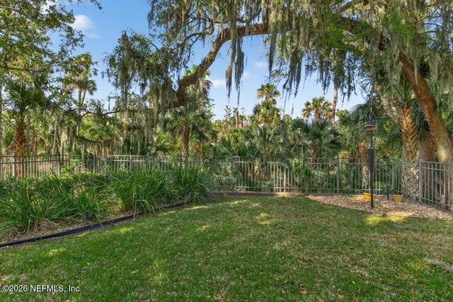 13719 SAXON LAKE Drive, Jacksonville, FL 32225