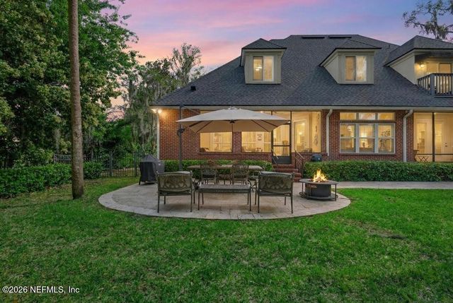 13719 SAXON LAKE Drive, Jacksonville, FL 32225