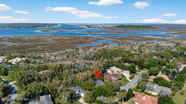 13719 SAXON LAKE Drive, Jacksonville, FL 32225