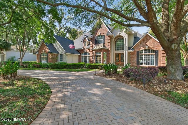 13719 SAXON LAKE Drive, Jacksonville, FL 32225