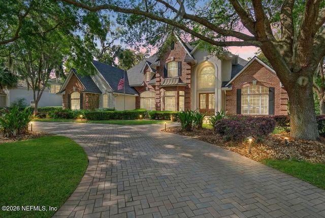 13719 SAXON LAKE Drive, Jacksonville, FL 32225