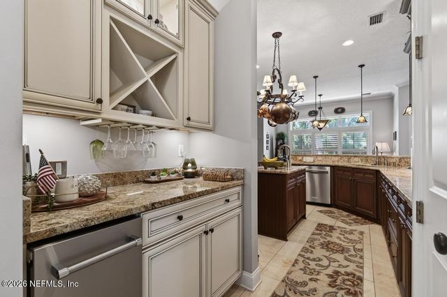 13719 SAXON LAKE Drive, Jacksonville, FL 32225