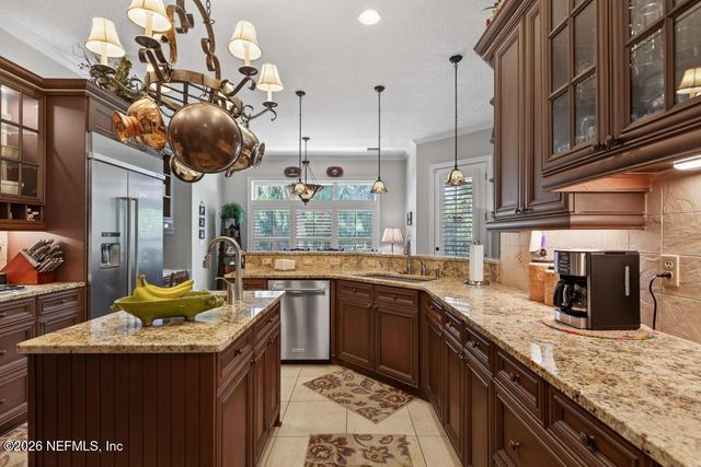 13719 SAXON LAKE Drive, Jacksonville, FL 32225