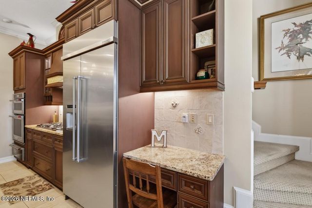 13719 SAXON LAKE Drive, Jacksonville, FL 32225