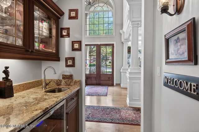 13719 SAXON LAKE Drive, Jacksonville, FL 32225