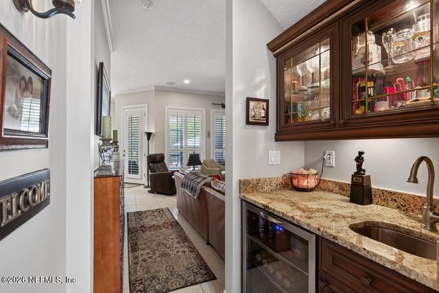 13719 SAXON LAKE Drive, Jacksonville, FL 32225