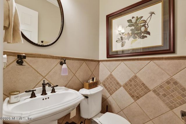 13719 SAXON LAKE Drive, Jacksonville, FL 32225