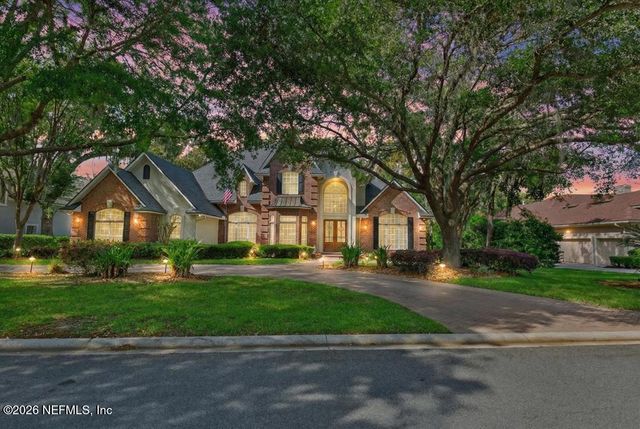 13719 SAXON LAKE Drive, Jacksonville, FL 32225