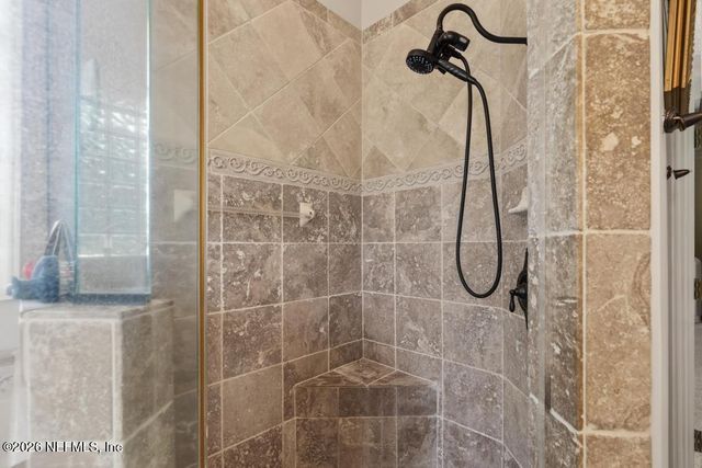 13719 SAXON LAKE Drive, Jacksonville, FL 32225