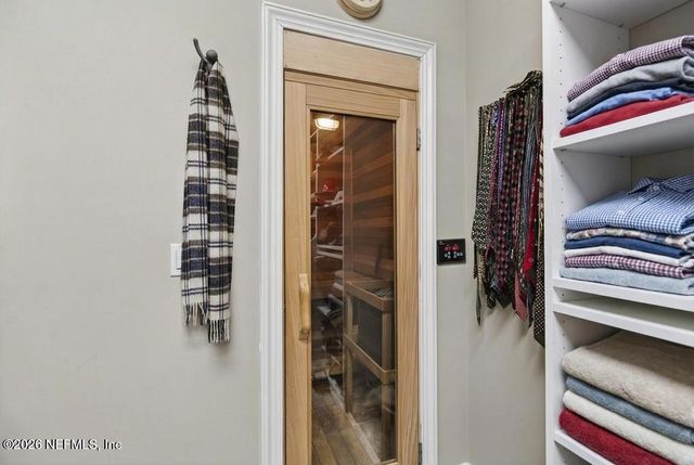 13719 SAXON LAKE Drive, Jacksonville, FL 32225