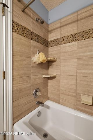 13719 SAXON LAKE Drive, Jacksonville, FL 32225