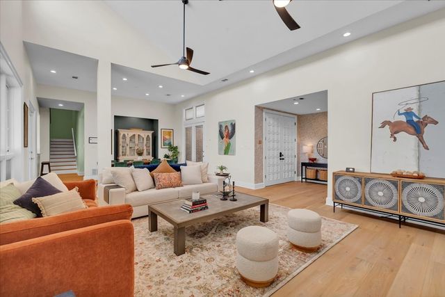 1426 Hidden Oaks Circle, Corinth, TX 76210