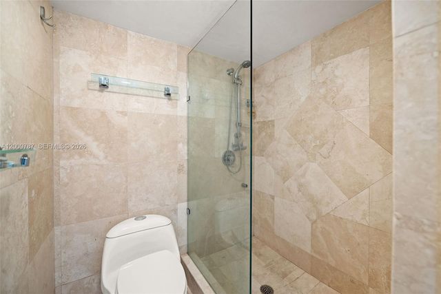 7751 NE Bayshore Ct 7B, Miami, FL 33138