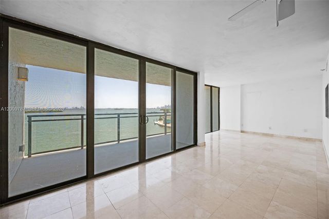 7751 NE Bayshore Ct 7B, Miami, FL 33138