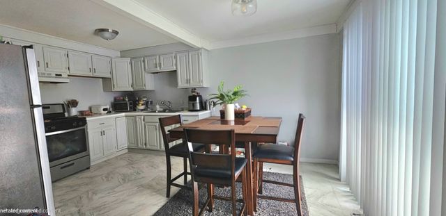 3813 BLOSSOM Terrace, Millcreek, PA 16506