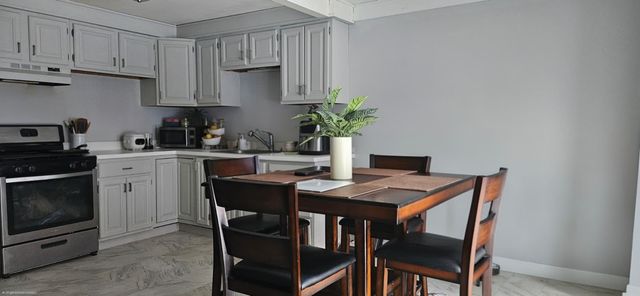 3813 BLOSSOM Terrace, Millcreek, PA 16506