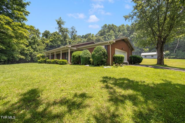 1013 Creasy Road, Jonesborough, TN 37659