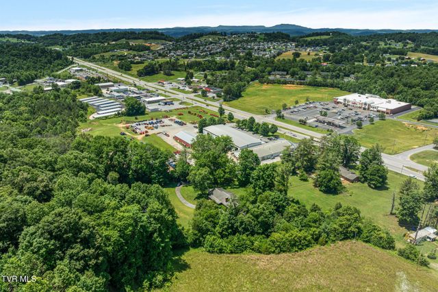 1013 Creasy Road, Jonesborough, TN 37659