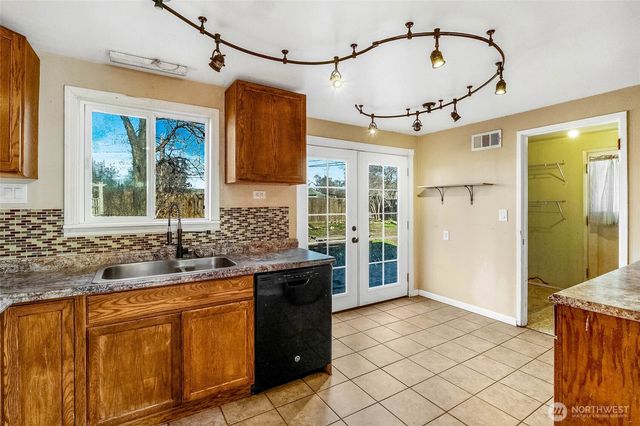 114 W Knolls Vista Drive, Moses Lake, WA 98837