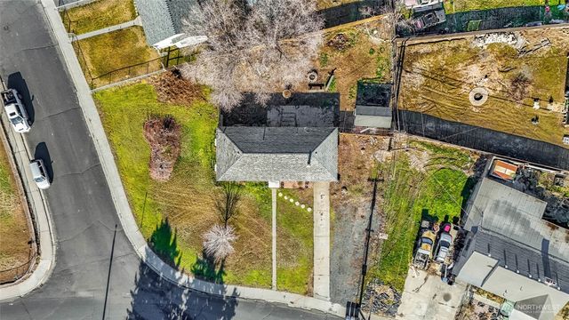 114 W Knolls Vista Drive, Moses Lake, WA 98837