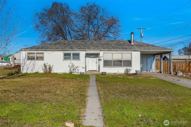 114 W Knolls Vista Drive, Moses Lake, WA 98837