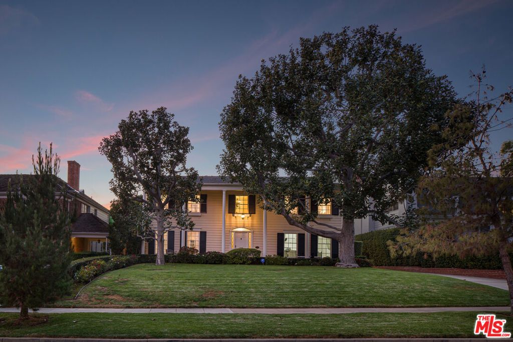625 N Sierra Drive, Beverly Hills, CA 90210