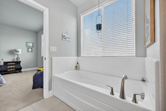 5144 Cardero Way, Roseville, CA 95747
