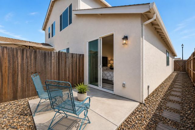 5144 Cardero Way, Roseville, CA 95747