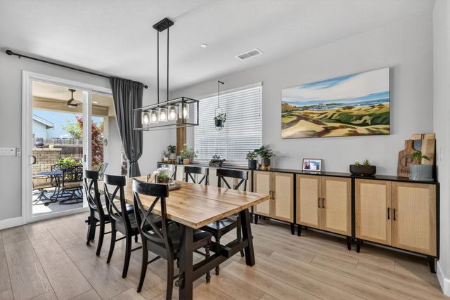 5144 Cardero Way, Roseville, CA 95747