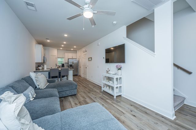 206 Cache Court, Charleston, SC 29414