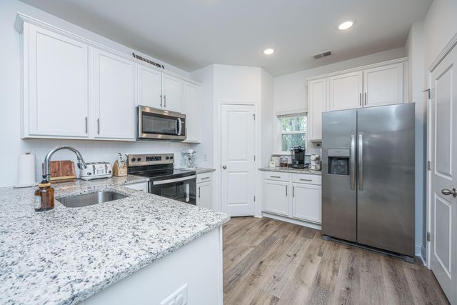 206 Cache Court, Charleston, SC 29414