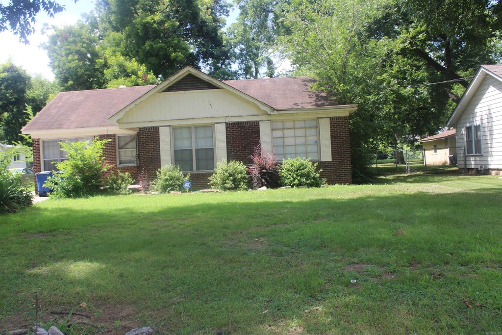 4608 School Street, North Little Rock, AR 72117