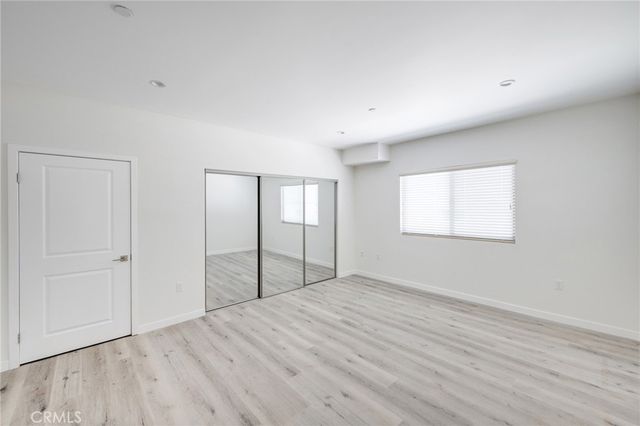 14526 Hartland Street 307, Van Nuys, CA 91405