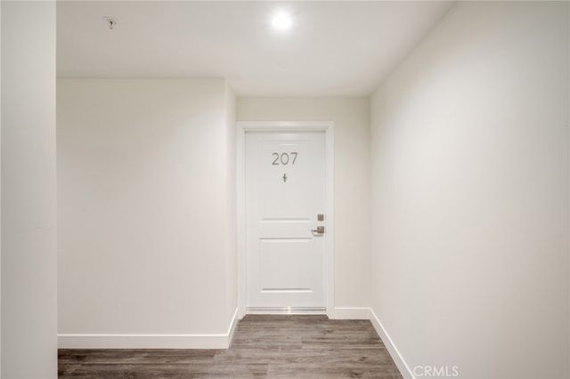 14526 Hartland Street 307, Van Nuys, CA 91405