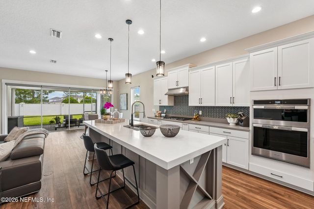 10223 SILVERBROOK Trail, Jacksonville, FL 32256