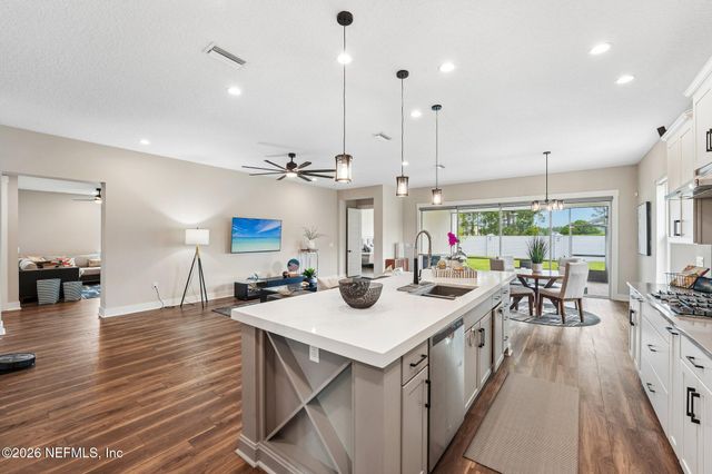 10223 SILVERBROOK Trail, Jacksonville, FL 32256