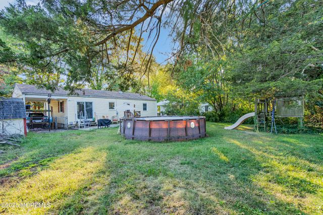 987 Grace Drive, Toms River, NJ 08753