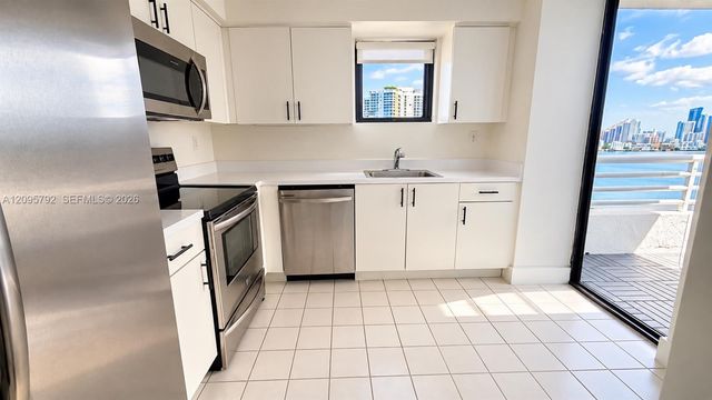 3300 NE 192nd Street LP13, Aventura, FL 33180
