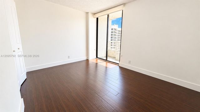 3300 NE 192nd Street LP13, Aventura, FL 33180