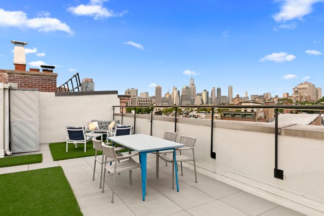121 PACIFIC Street P1B, New York City, NY 11201