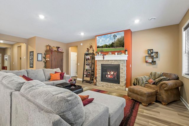 15143 Palm Street NW, Andover, MN 55304